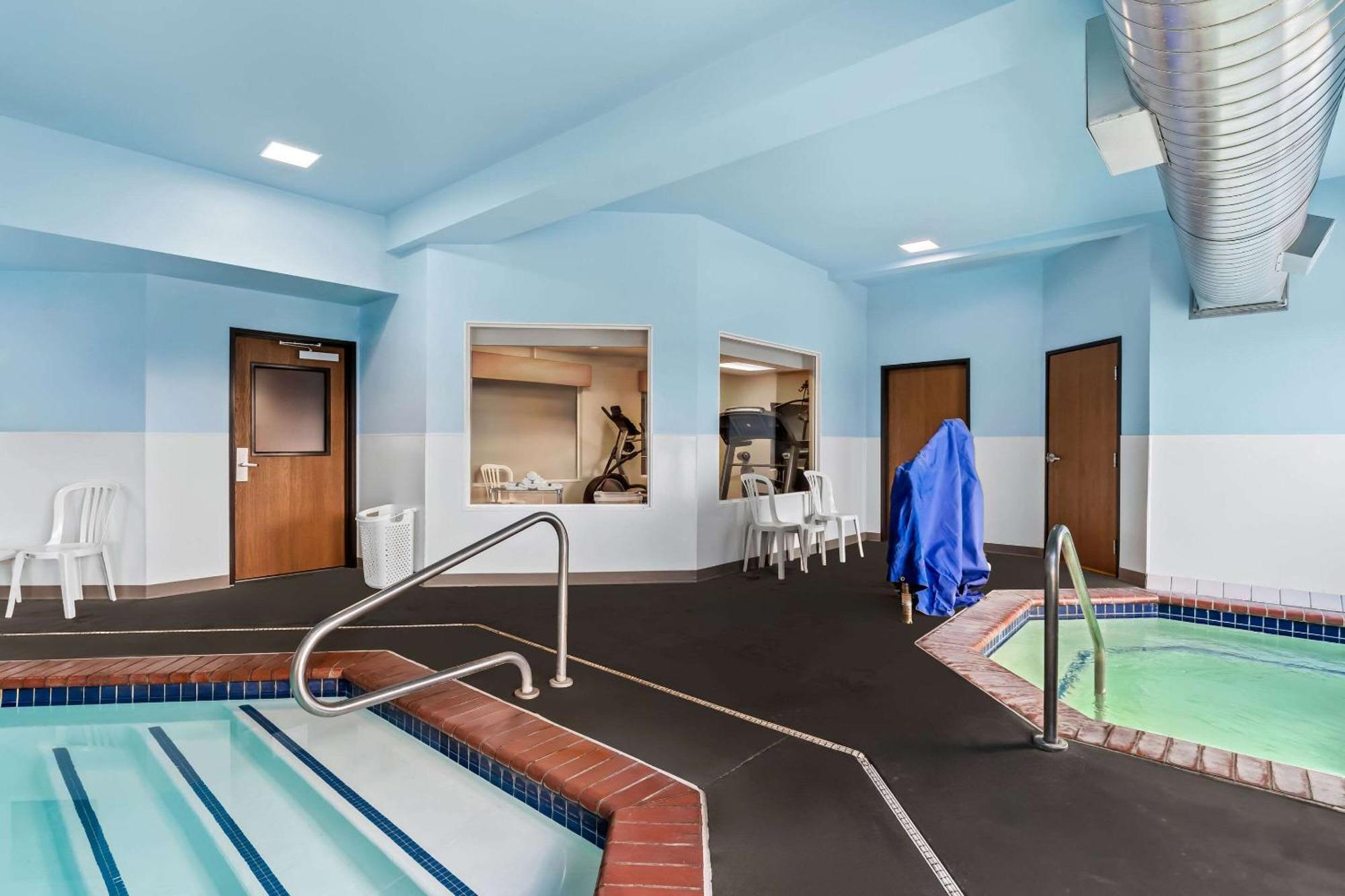 Comfort Inn & Suites Hermiston Extérieur photo