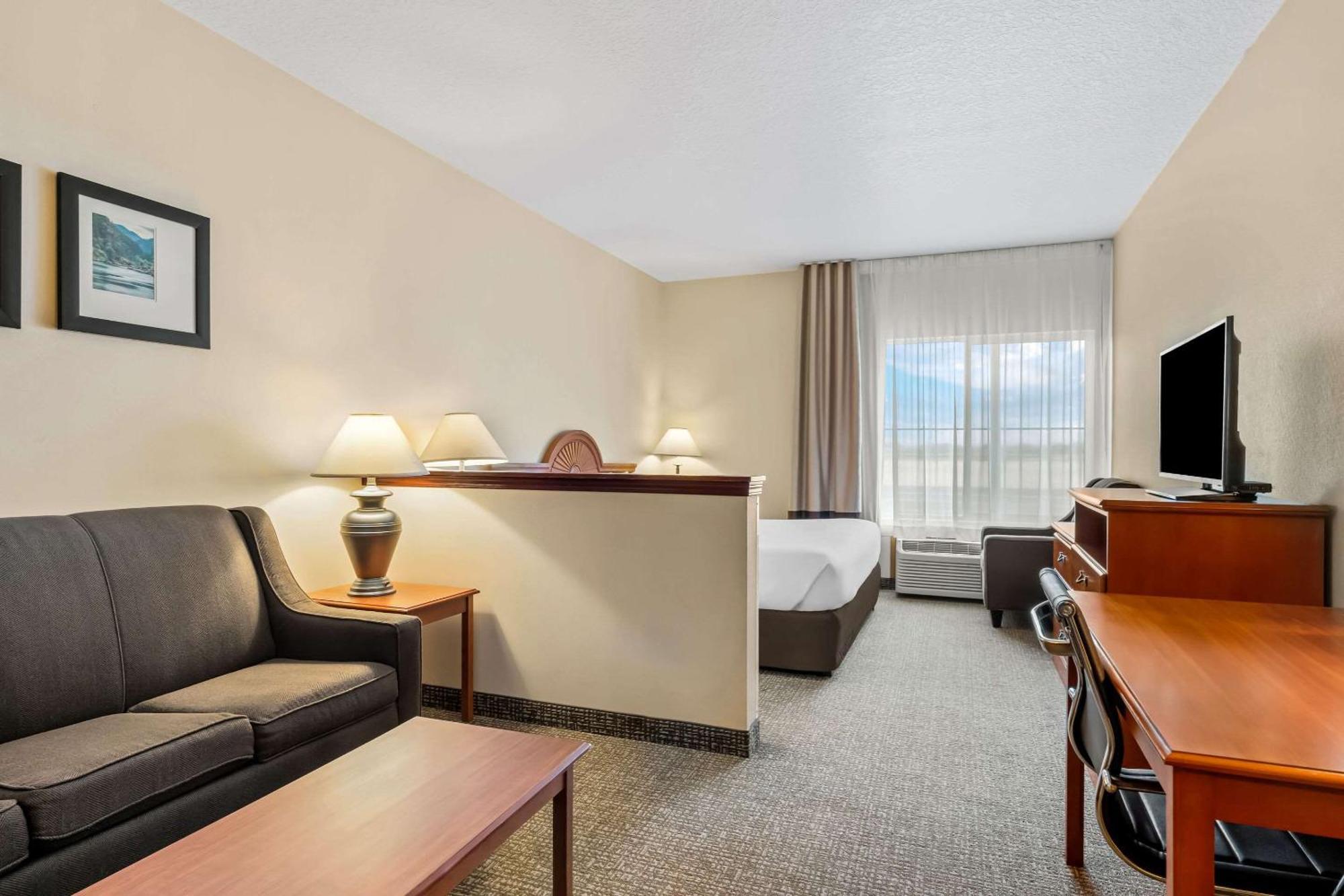 Comfort Inn & Suites Hermiston Extérieur photo