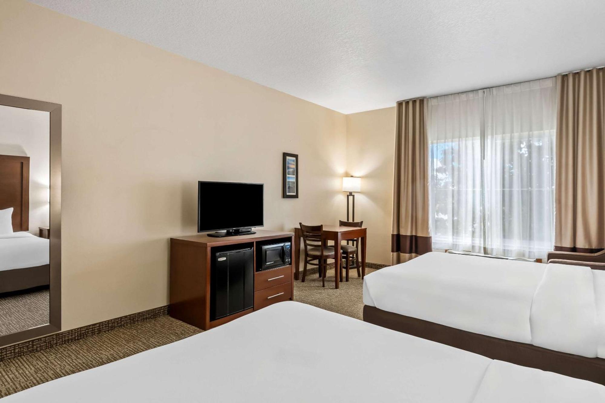Comfort Inn & Suites Hermiston Extérieur photo