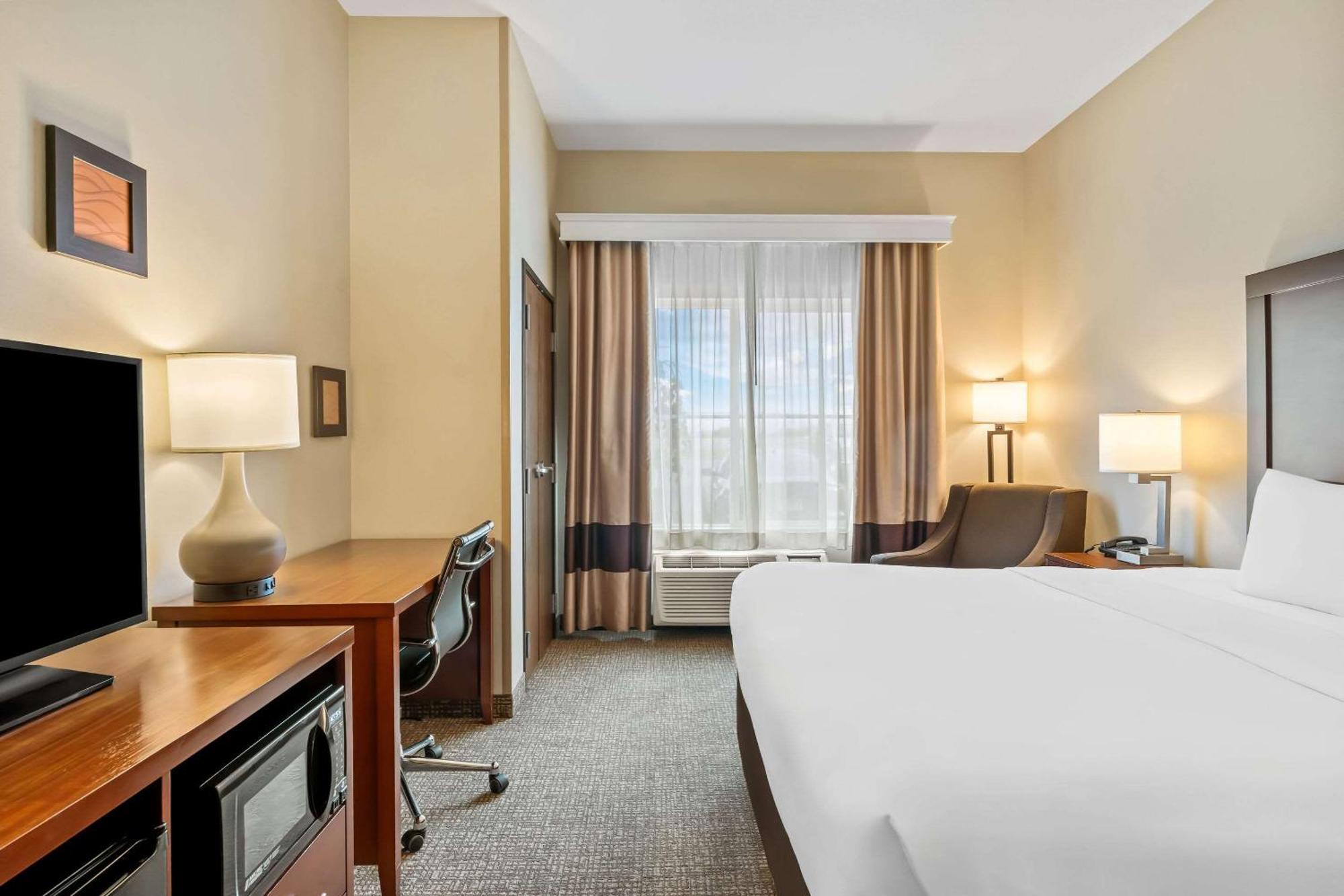 Comfort Inn & Suites Hermiston Extérieur photo