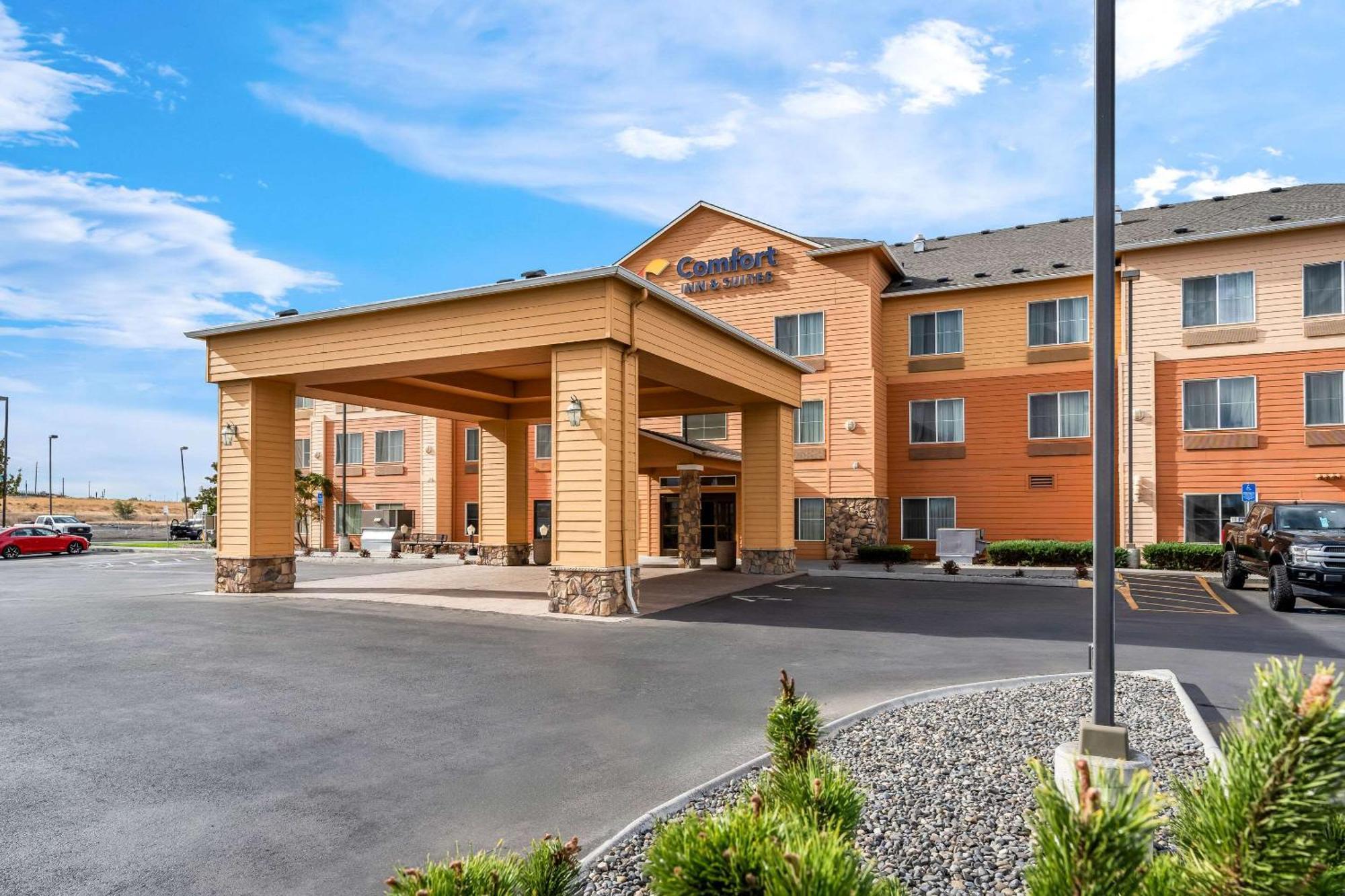 Comfort Inn & Suites Hermiston Extérieur photo